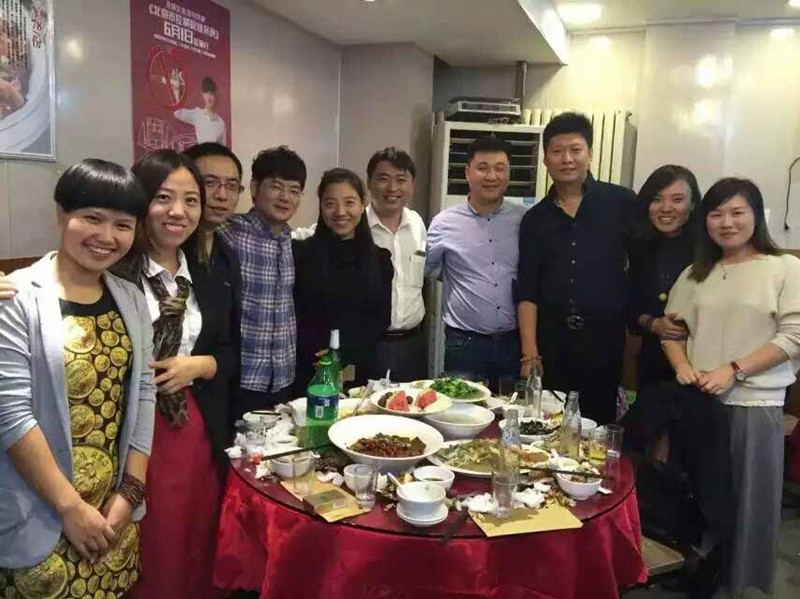 公司領(lǐng)導(dǎo)參加IDC行業(yè)資源整合交流活動